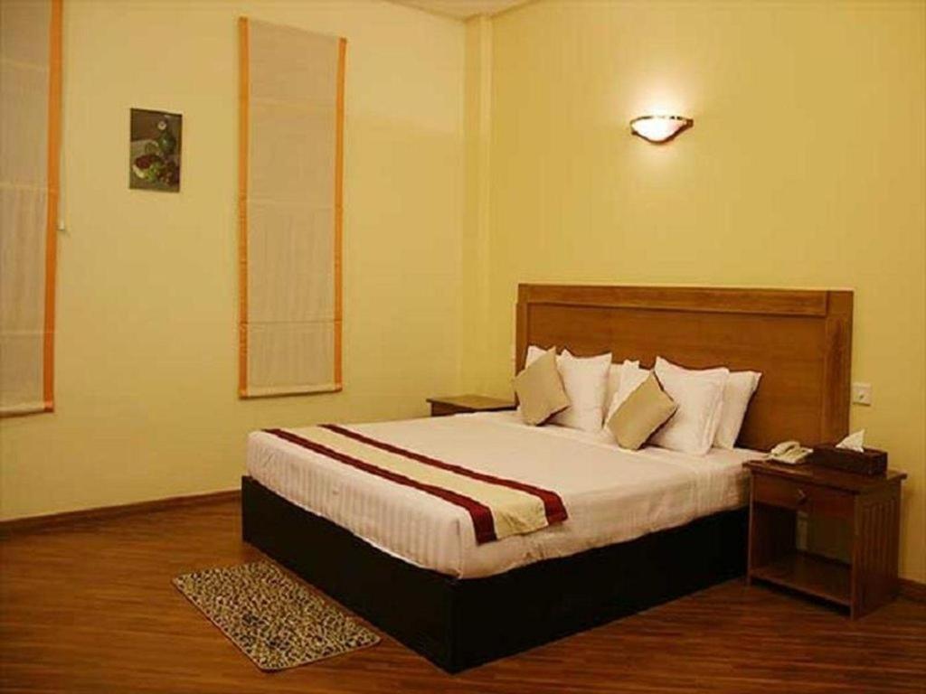 Golden Guest Hotel Dawei Exterior photo
